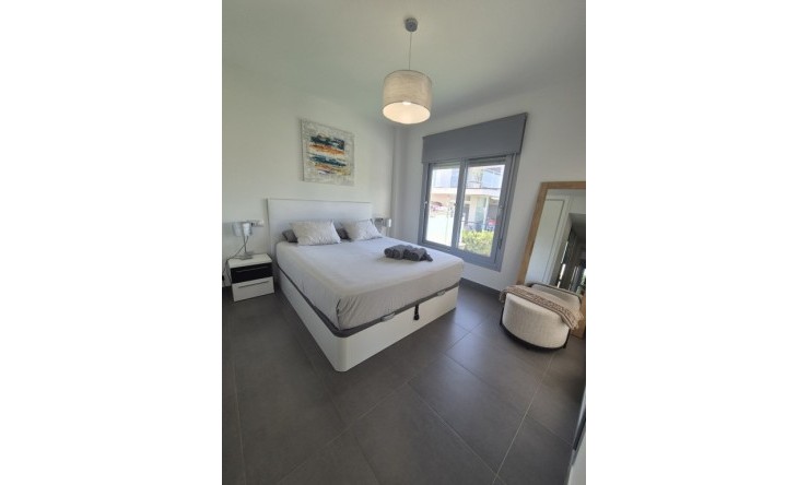 Revente - Bungalow -
Vistabella Golf
