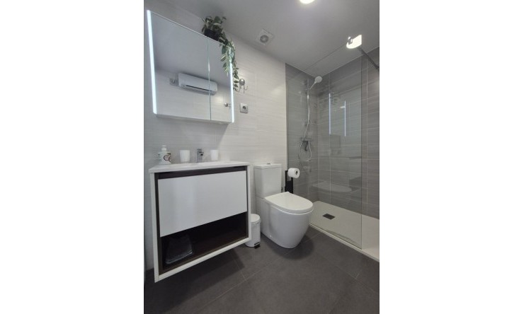 Revente - Bungalow -
Vistabella Golf