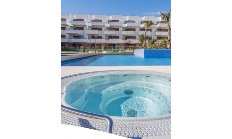 Resale - Apartment -
Lomas de Cabo Roig