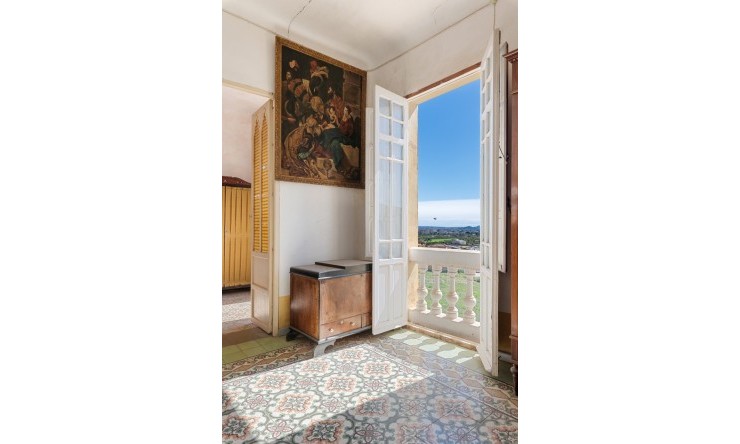 Resale - Countryhouse -
Orihuela
