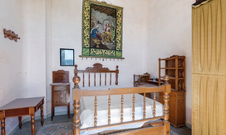 Resale - Countryhouse -
Orihuela
