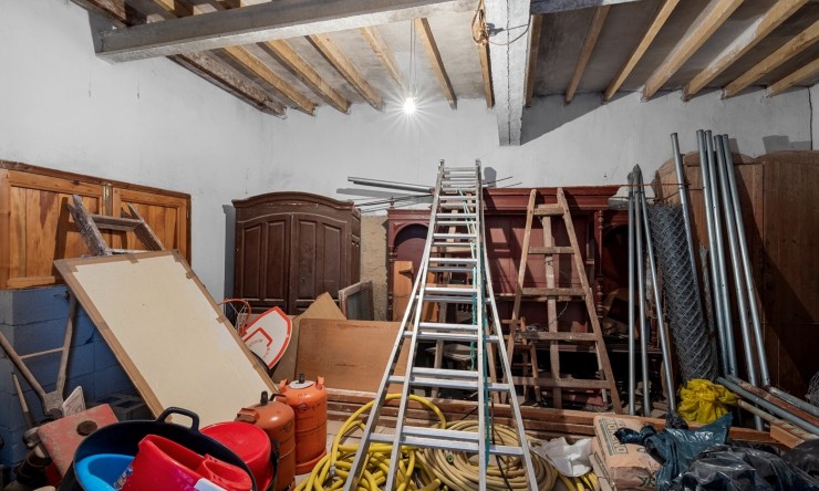 Resale - Countryhouse -
Orihuela