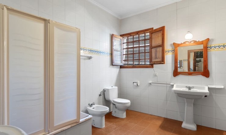 Resale - Countryhouse -
Orihuela