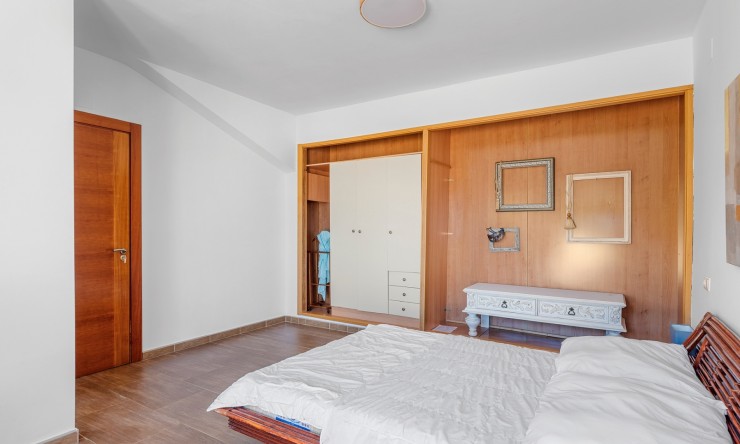 Resale - Villa -
Alfas del Pí