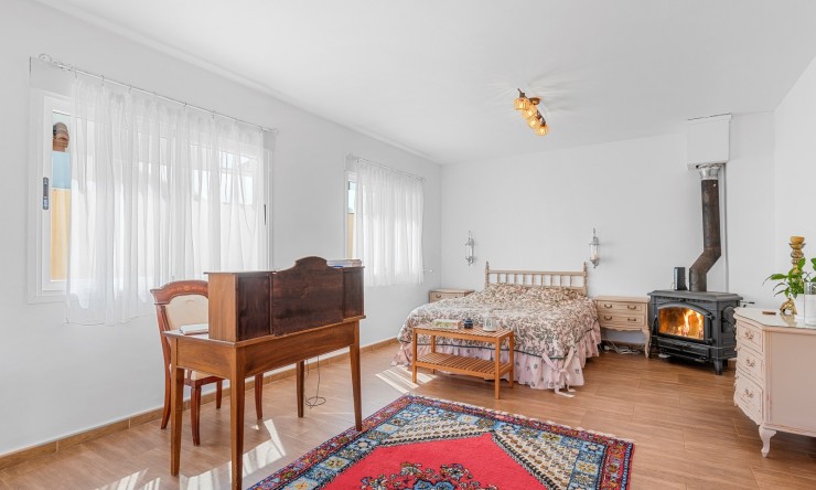 Resale - Villa -
Alfas del Pí