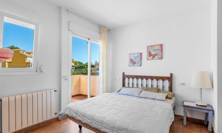Resale - Villa -
Alfas del Pí