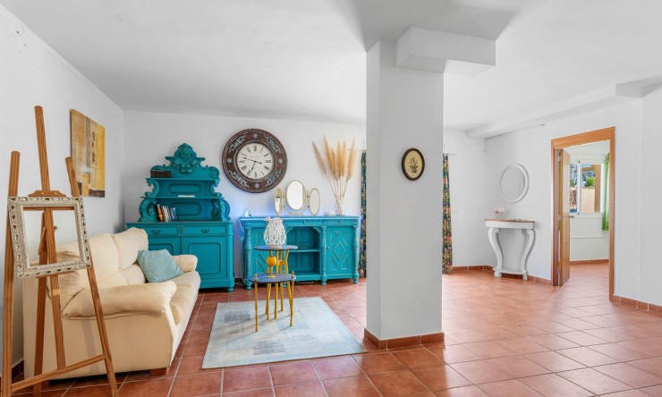 Resale - Villa -
Alfas del Pí