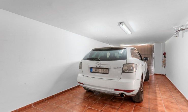 Resale - Villa -
Alfas del Pí