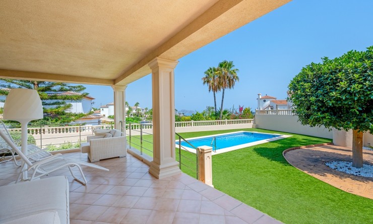 Resale - Villa -
Benissa