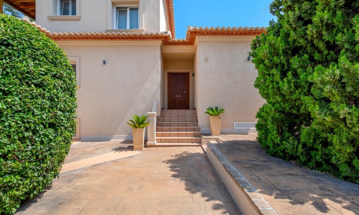 Resale - Villa -
Benissa