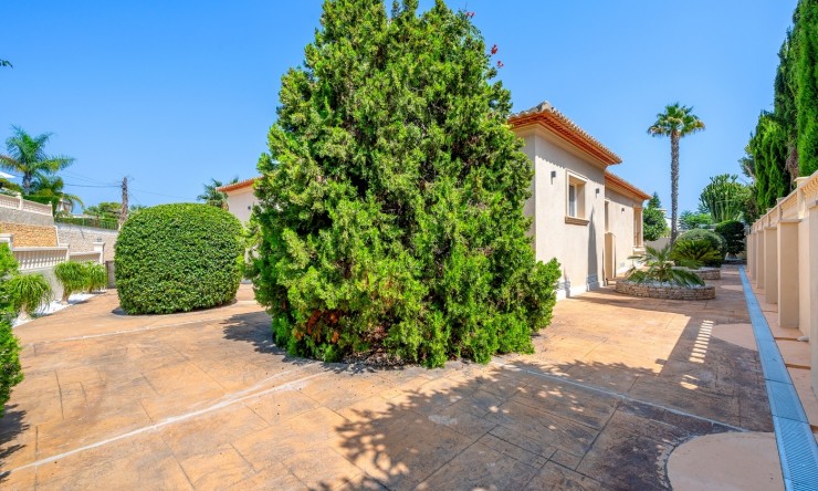 Resale - Villa -
Benissa