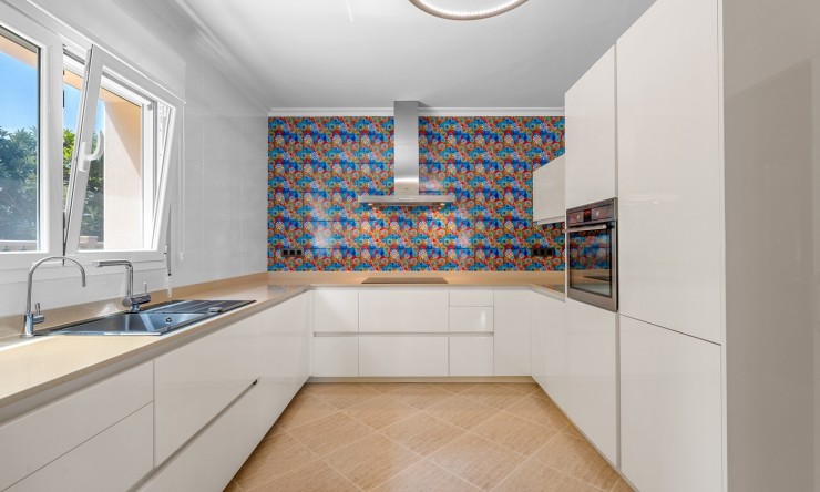 Resale - Villa -
Benissa