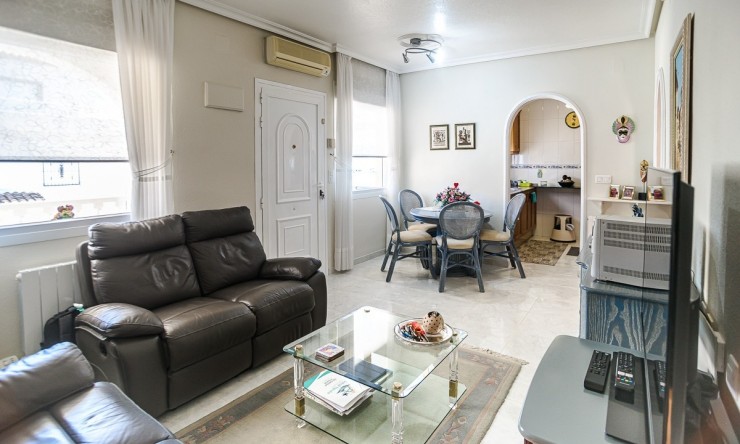 Reventa - Villa -
ORIHUELA COSTA - Los Altos