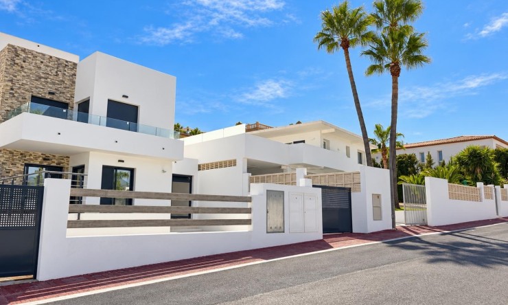 Nueva construcción  - Villa -
Albir