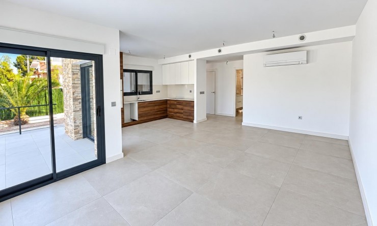 Nueva construcción  - Villa -
Albir