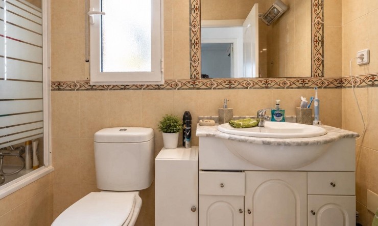 Resale - Villa -
Roldán