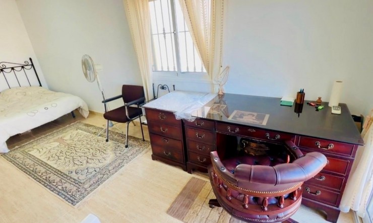 Resale - Villa -
Los Montesinos - La Herrada