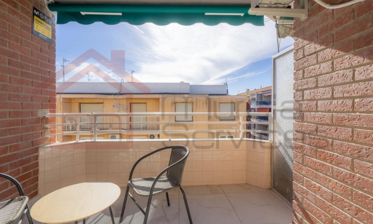 Wiederverkauf - Wohnung -
Torrevieja