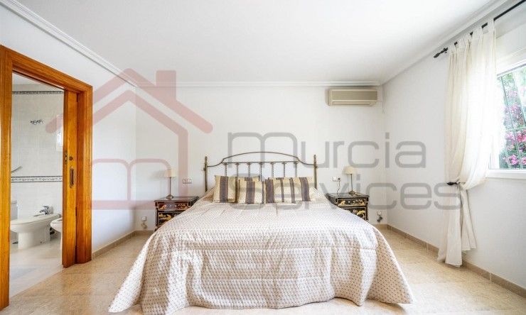 Wiederverkauf - Villa -
Murcia - Gea Y Truyols
