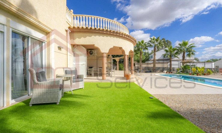 Wiederverkauf - Villa -
Valle del Sol
