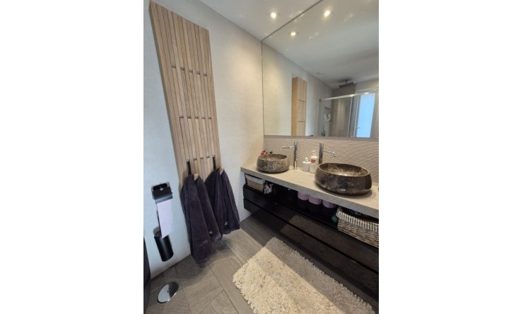 Resale - Villa -
La Finca Golf