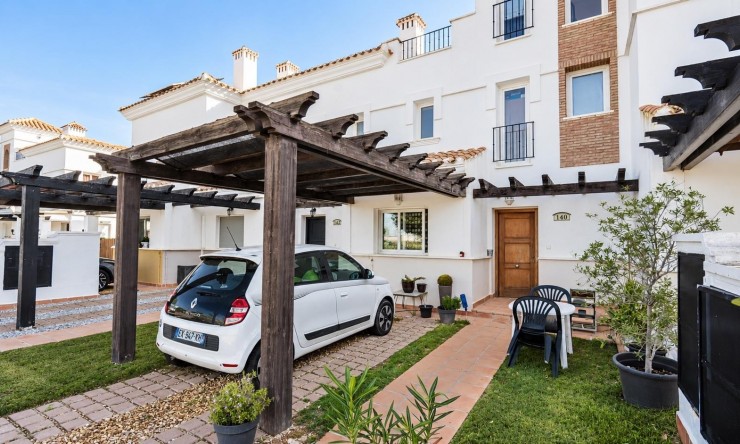 Resale - Townhouse -
La Torre Golf Resort