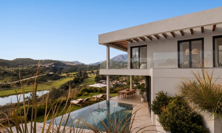 Nieuwbouw Woningen - Villa -
Estepona