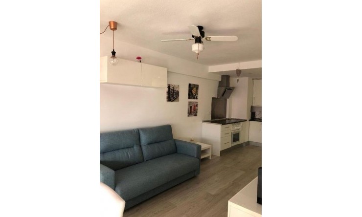 Reventa - Apartamento -
Benidorm - Levante