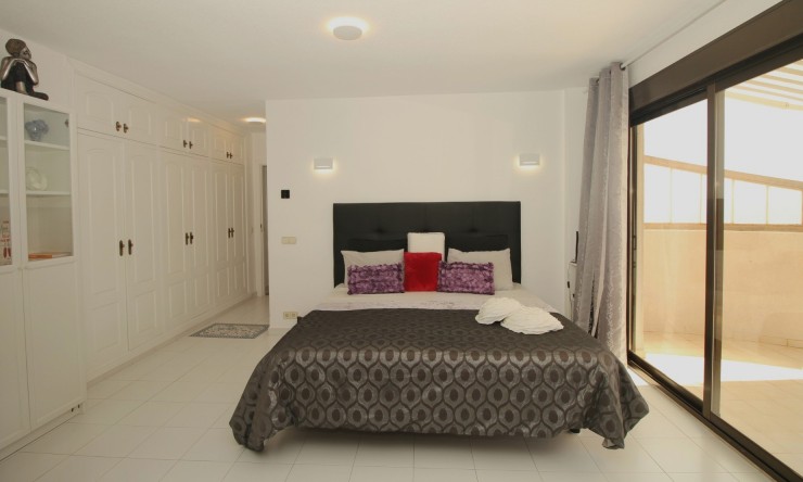 Resale - Apartment -
Calpe - Zona Levante - Playa Fossa