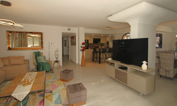 Resale - Apartment -
Calpe - Zona Levante - Playa Fossa