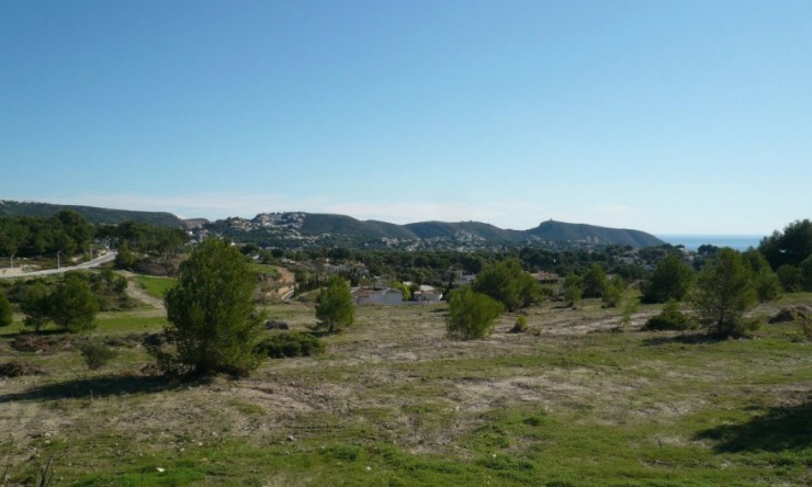 Resale - Plot -
Moraira - Sabatera