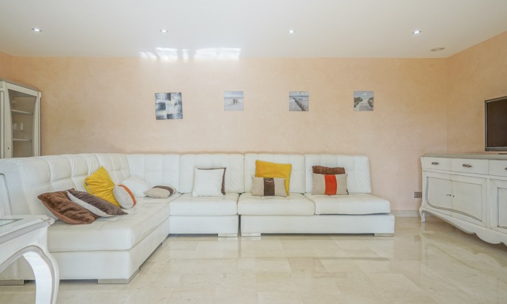 Resale - Villa -
Benissa - Buenavista