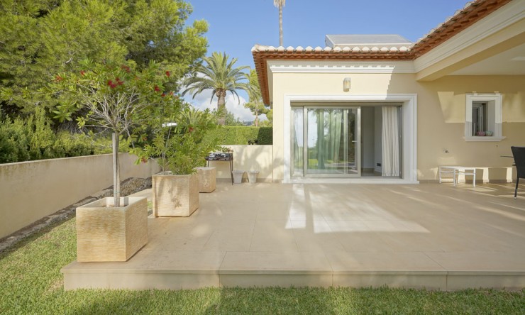 Resale - Villa -
Benissa - Buenavista