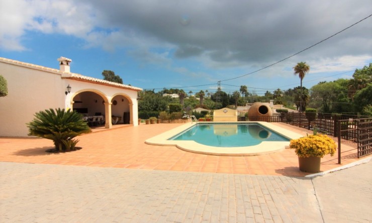 Resale - Villa -
Jávea - Valls