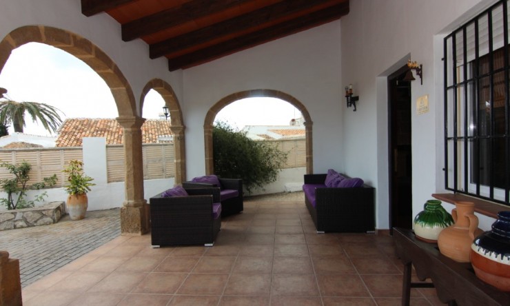 Resale - Villa -
Jávea - Valls