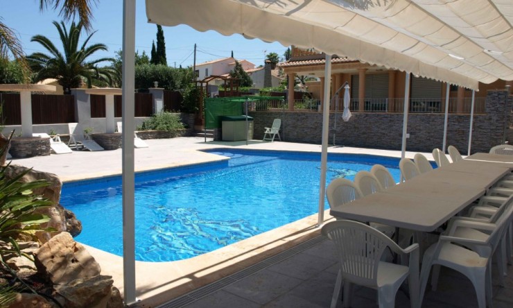 Reventa - Villa -
Denia - Corral de Calafat