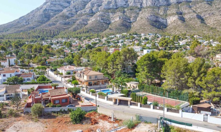 Rynek Wtórny - Willa -
Denia - Corral de Calafat