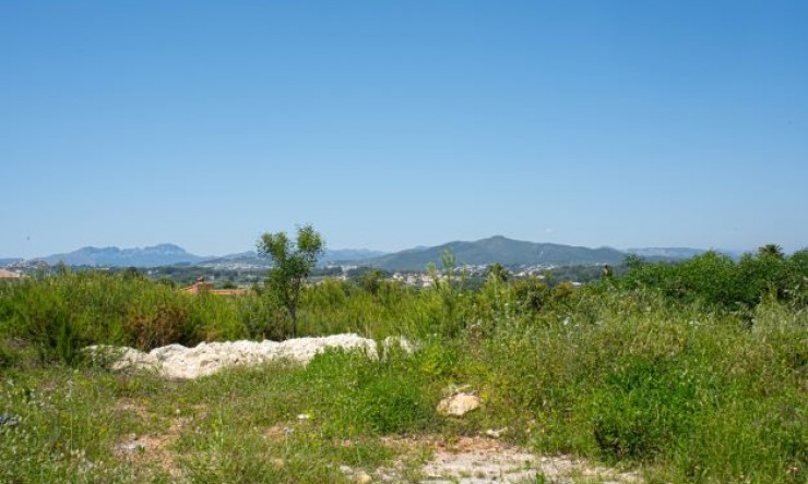 Herverkoop - Plot -
Jávea - Pinosol