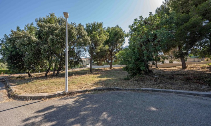 Resale - Plot -
Jávea - Tossals