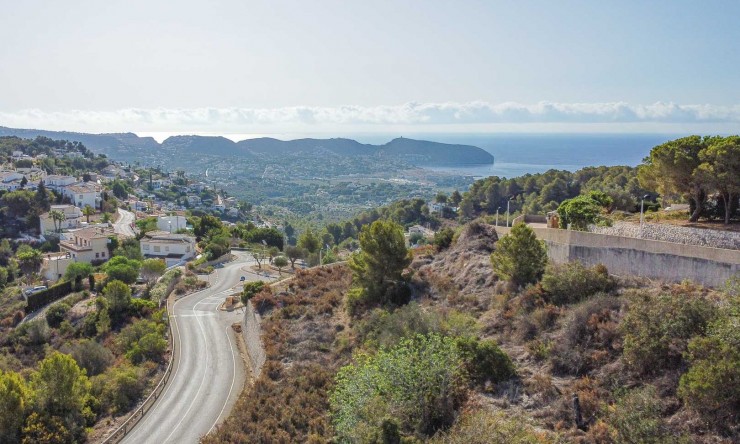 Neue Gebäude - Villa -
Moraira - Benimeit