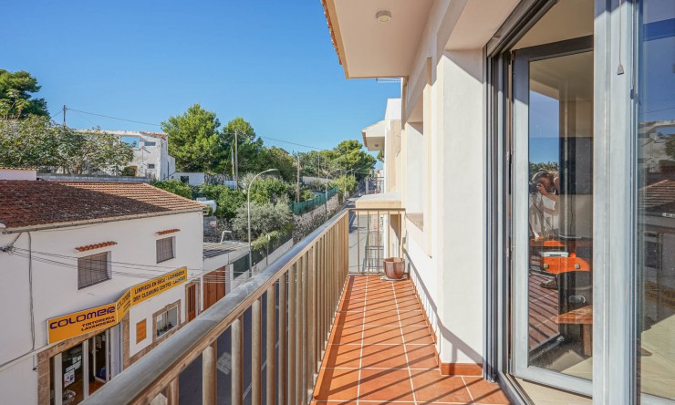 Resale - Villa -
Jávea - Centre