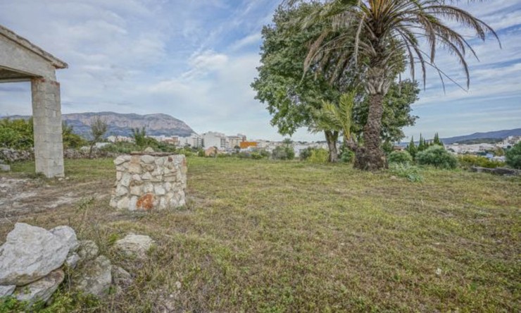 Resale - Plot -
Gata de Gorgos - Centrre