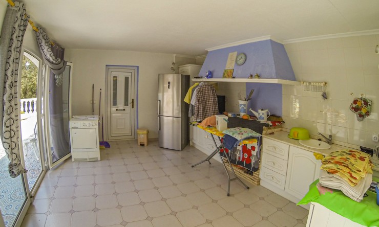 Resale - Villa -
Denia - La Pedrera