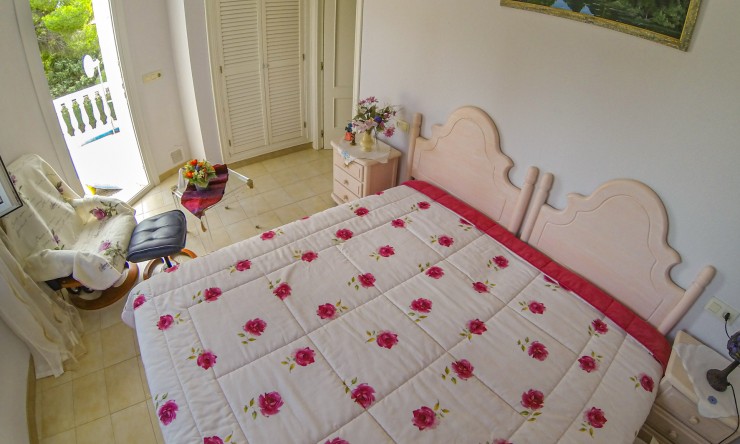 Resale - Villa -
Denia - La Pedrera