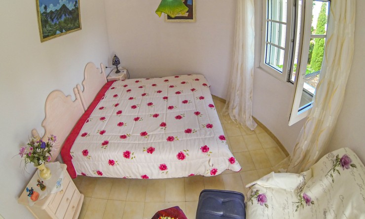 Resale - Villa -
Denia - La Pedrera