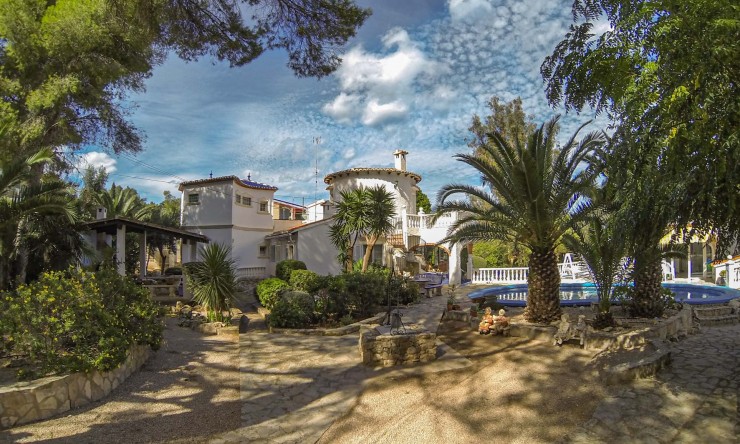 Reventa - Villa -
Denia - La Pedrera