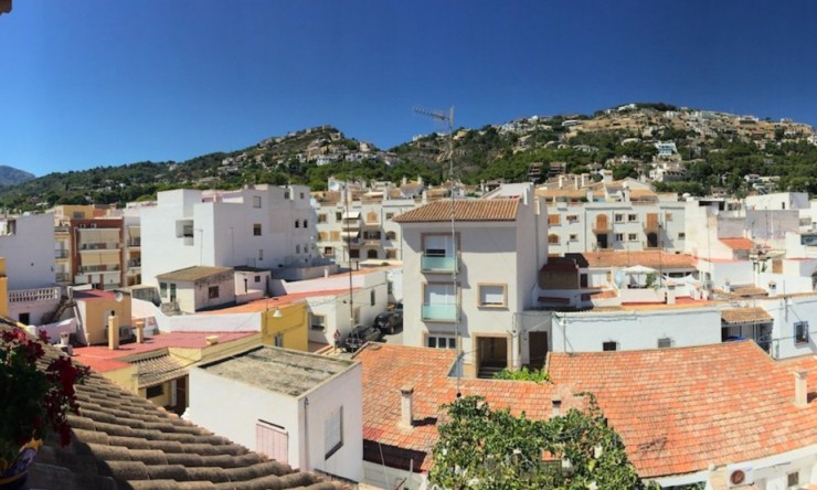 Rynek Wtórny - Willa -
Jávea - Port