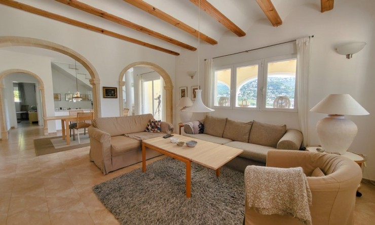 Resale - Villa -
Moraira - Sabatera