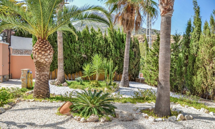 Resale - Villa -
Calpe - Partida Maryvilla