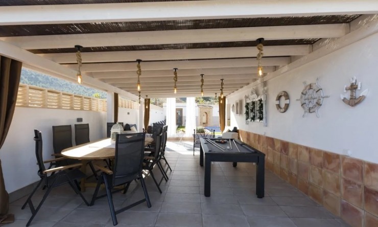 Resale - Villa -
Lliber